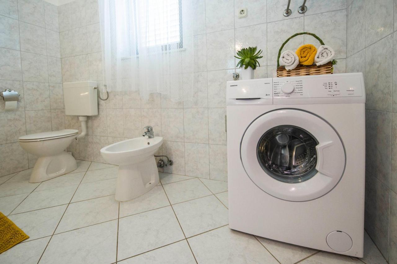 3 Bedroom Apartment Antonio Kaštela Екстериор снимка