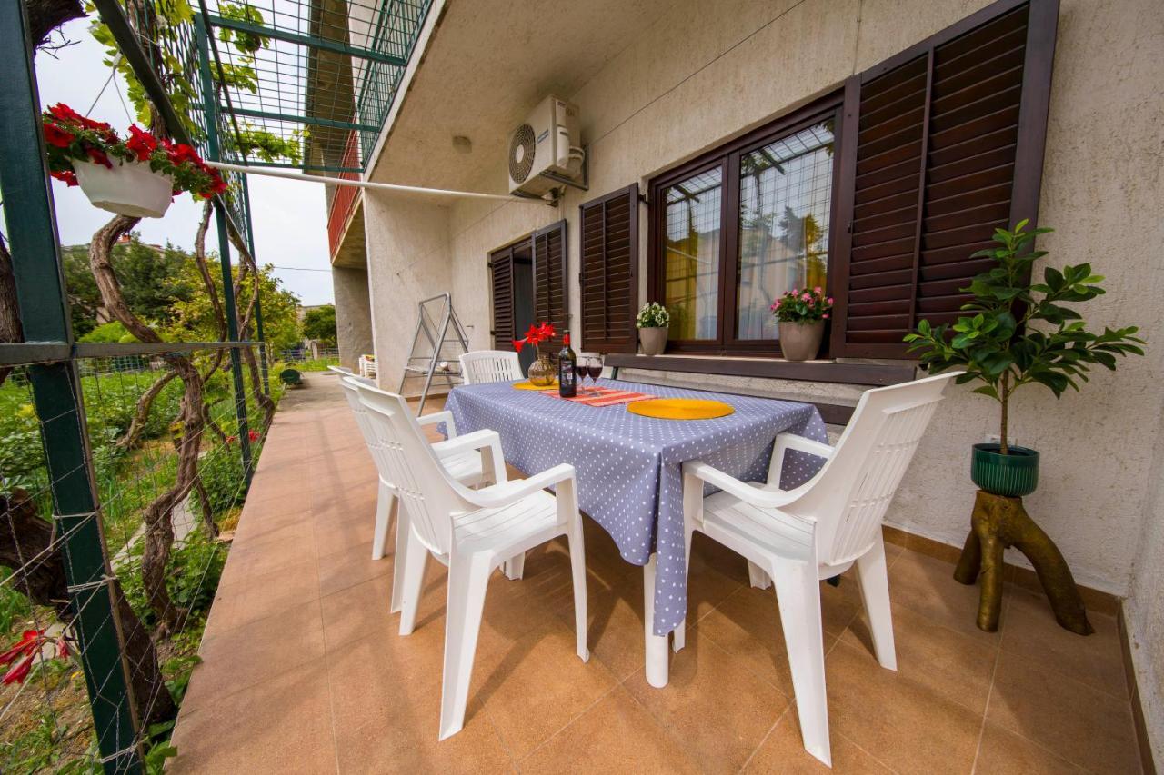 3 Bedroom Apartment Antonio Kaštela Екстериор снимка