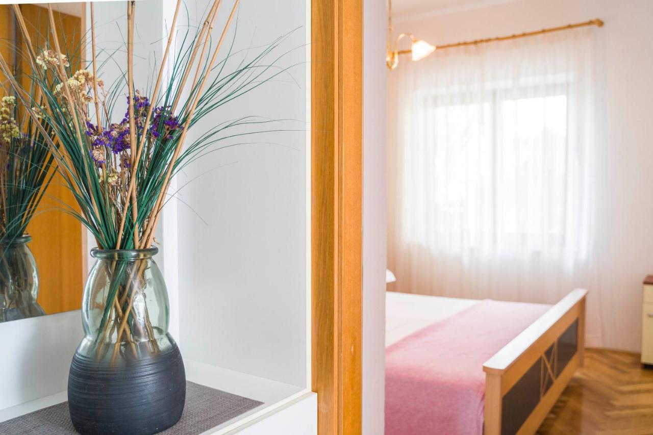 3 Bedroom Apartment Antonio Kaštela Екстериор снимка